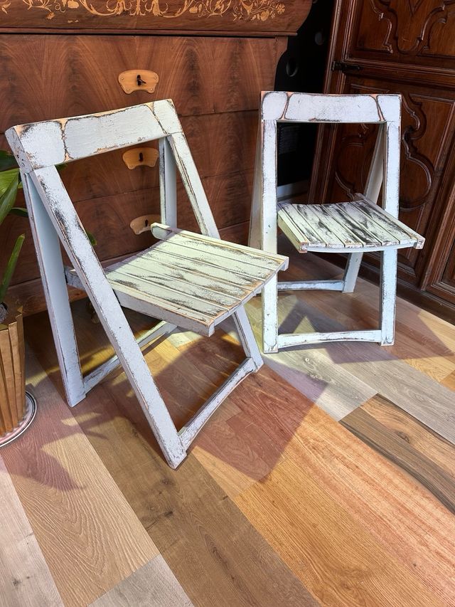 Cadeiras rústicas restauradas (2 unidades)