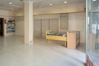 Local comercial en alquiler en Almoradí
