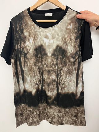 Camiseta graffiti multicolor