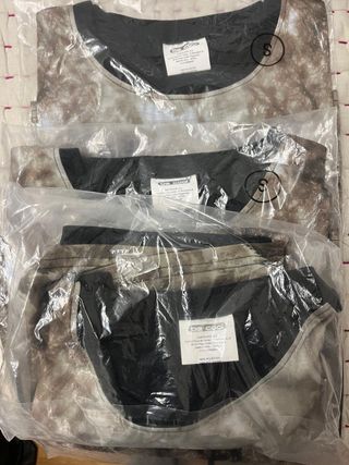 Camiseta graffiti multicolor