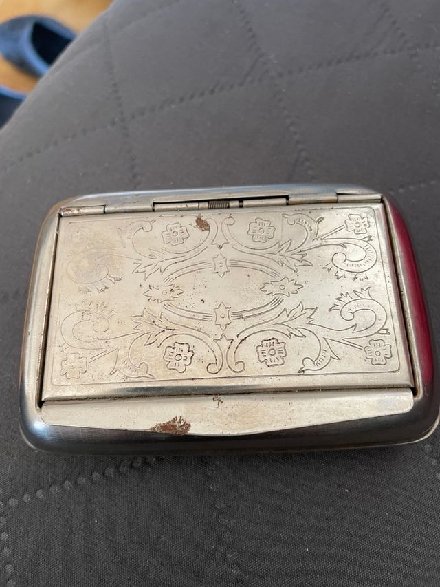 Portatabacco vintage metallo decorato