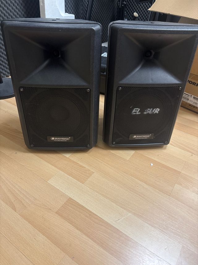 Par de altavoces pasivos Omnitronic