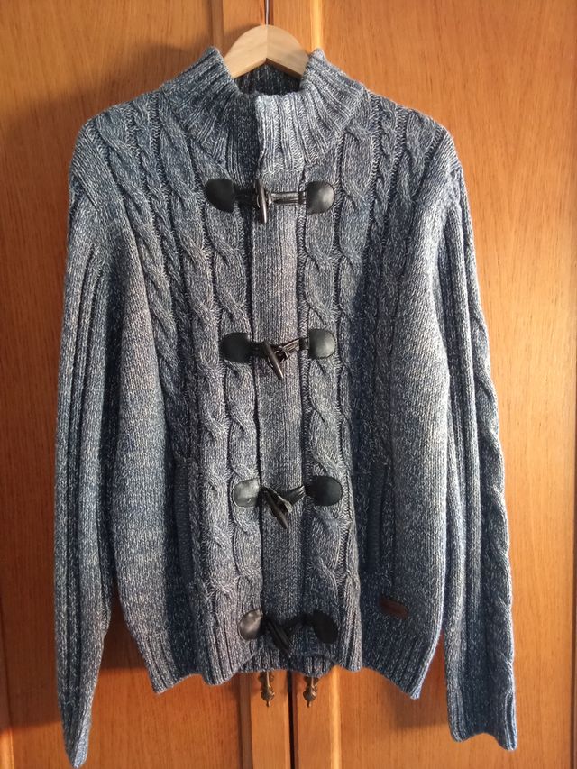 Rebeca cárdigan trenzado con botones