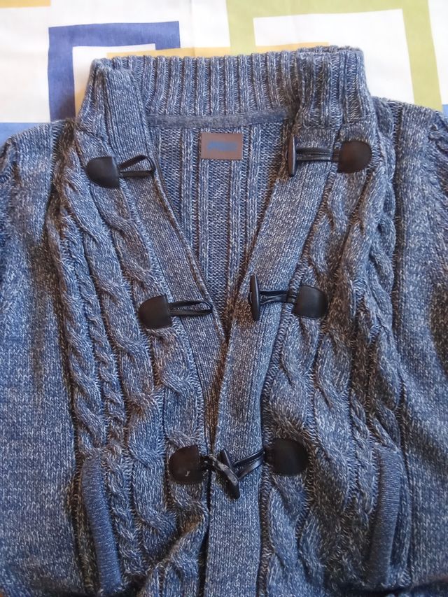 Rebeca cárdigan trenzado con botones