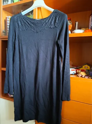 Abito Tezenis nero con pizzo