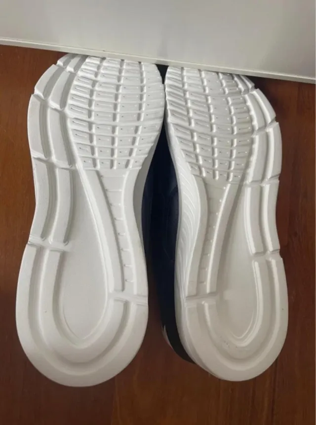 Zapatillas New Balance Azul y Blanco