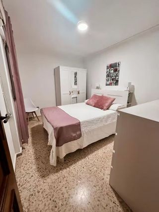 Piso en alquiler en León en Sevilla