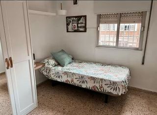 Piso en alquiler en León en Sevilla