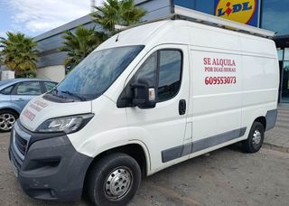 Peugeot Boxer alquiler por dia 100€