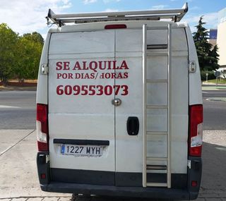 Peugeot Boxer alquiler por dia 100€