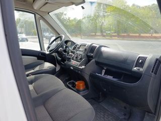 Peugeot Boxer alquiler por dia 100€