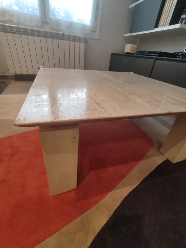 Mesa de centro de mármol Travertino