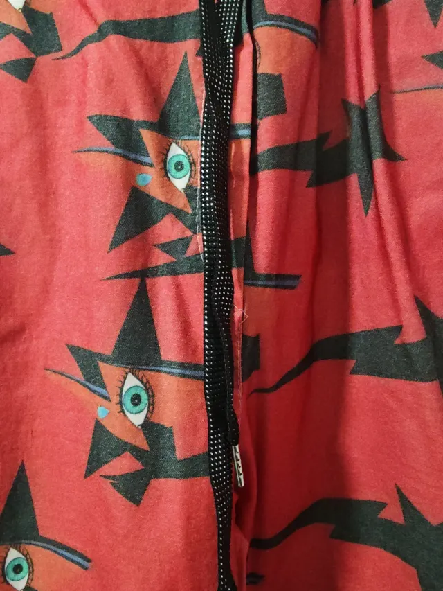 Pantalón estampado estrellas