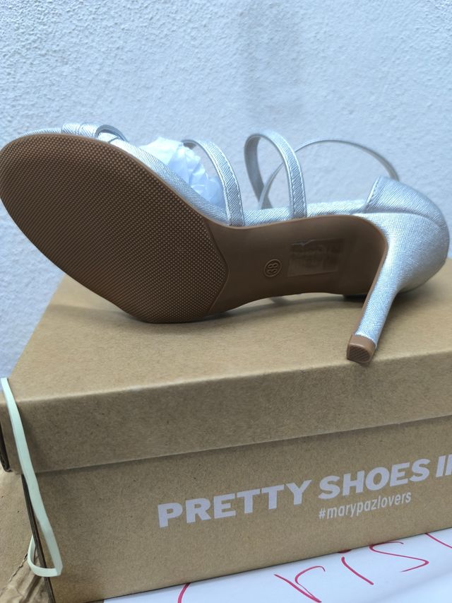 Sandalias Tacón Marypaz Plata Metálico Tiras