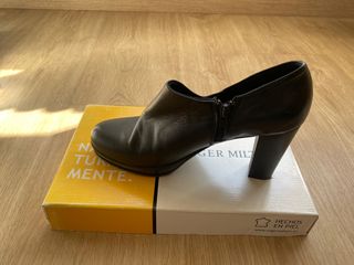 Botines Roger Milton Cuero Negro