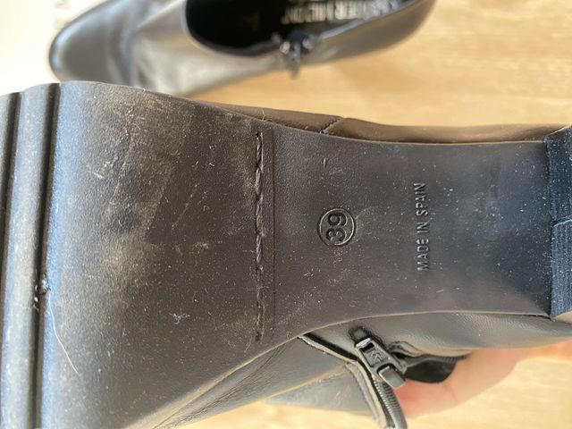 Botines Roger Milton Cuero Negro