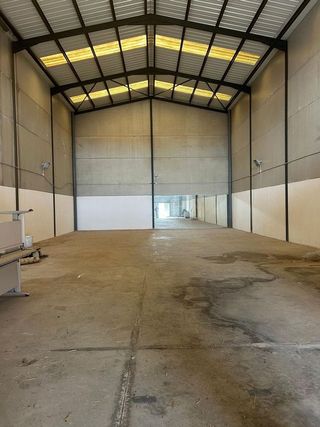Nave industrial en venta en Sueca ciudad en Sueca