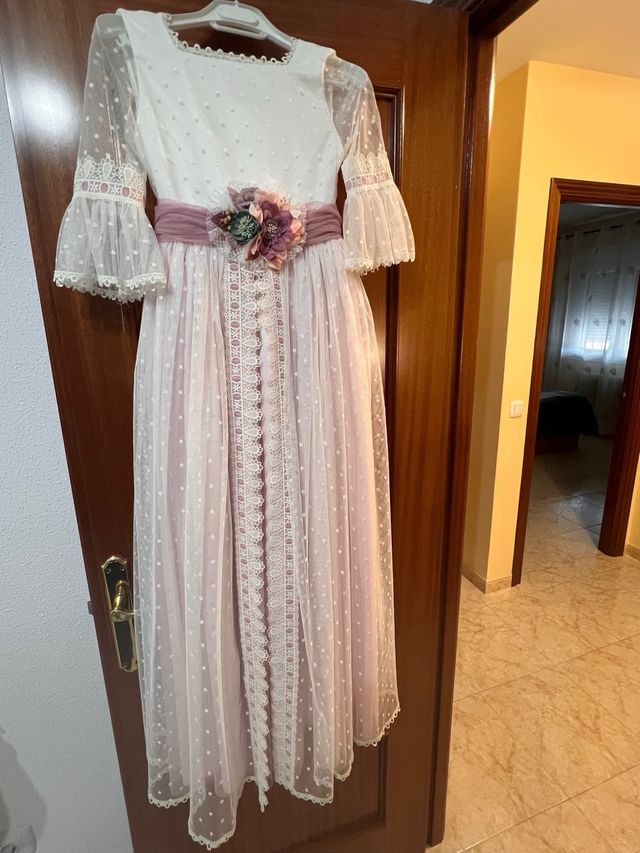 Vestido de Comunión Blanco y lila