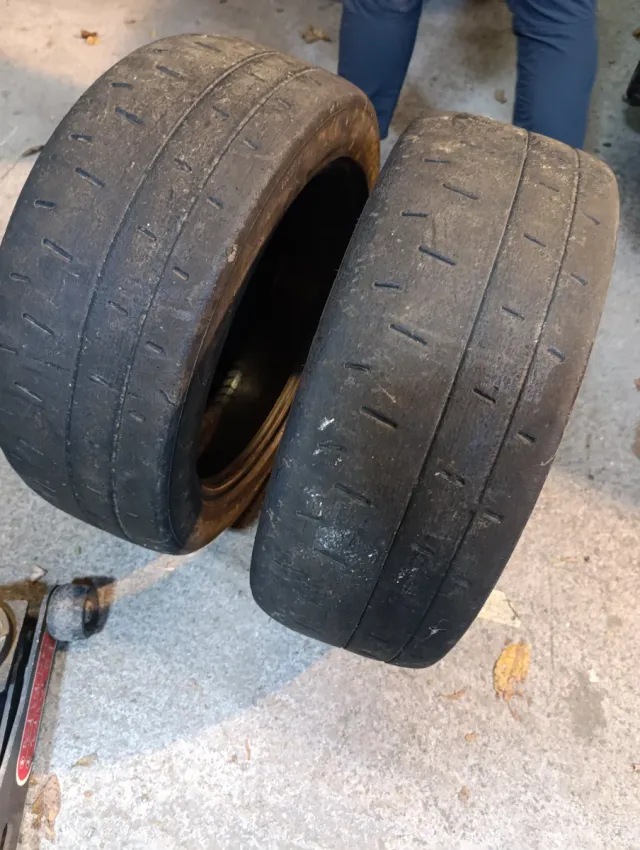 Neumáticos Pirelli Slick