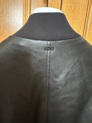 Cazadora de cuero BOSS