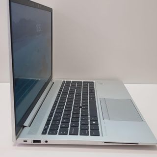 Portatile HP EliteBook 850 G7 i5-10210U 256GB 8GB W11+Caricatore