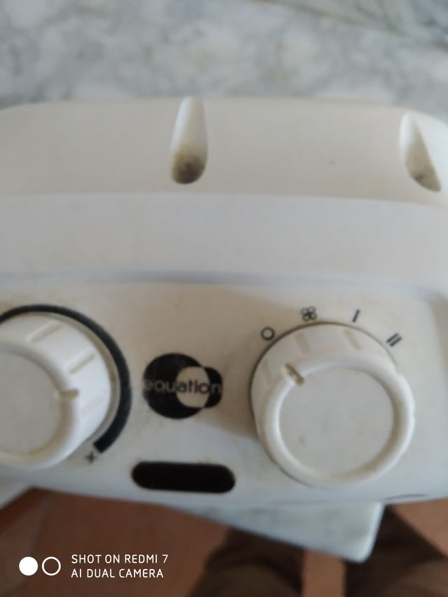 Termoventilatore bianco per bagno