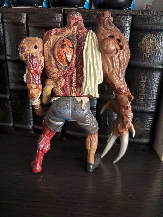 Figura Resident Evil William Birkin Toy biz