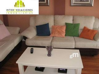 Casa adosada en alquiler en Hermanos Falcó - Sepulcro Bolera en Albacete