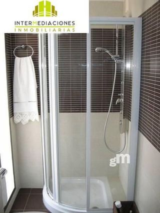 Casa adosada en alquiler en Hermanos Falcó - Sepulcro Bolera en Albacete