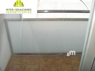 Casa adosada en alquiler en Hermanos Falcó - Sepulcro Bolera en Albacete