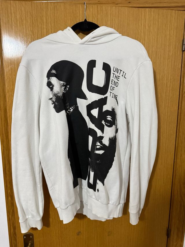 Sudadera Bershka 2Pac Blanca.