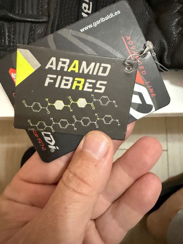 Guantes de cuero para moto garibaldi negros