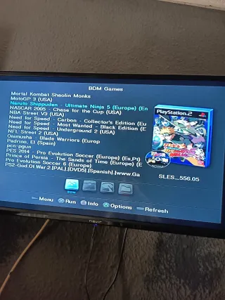 Consola Sony PS2 con mandos y accesorios completa.