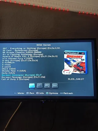 Consola Sony PS2 con mandos y accesorios completa.