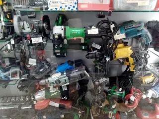 Lote de maquinaria y herramientas