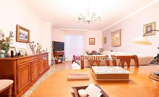 Piso en venta en Lucena