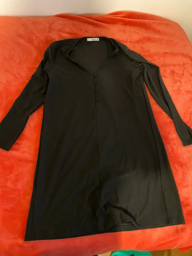 Camiseta Mango Negra Talla S