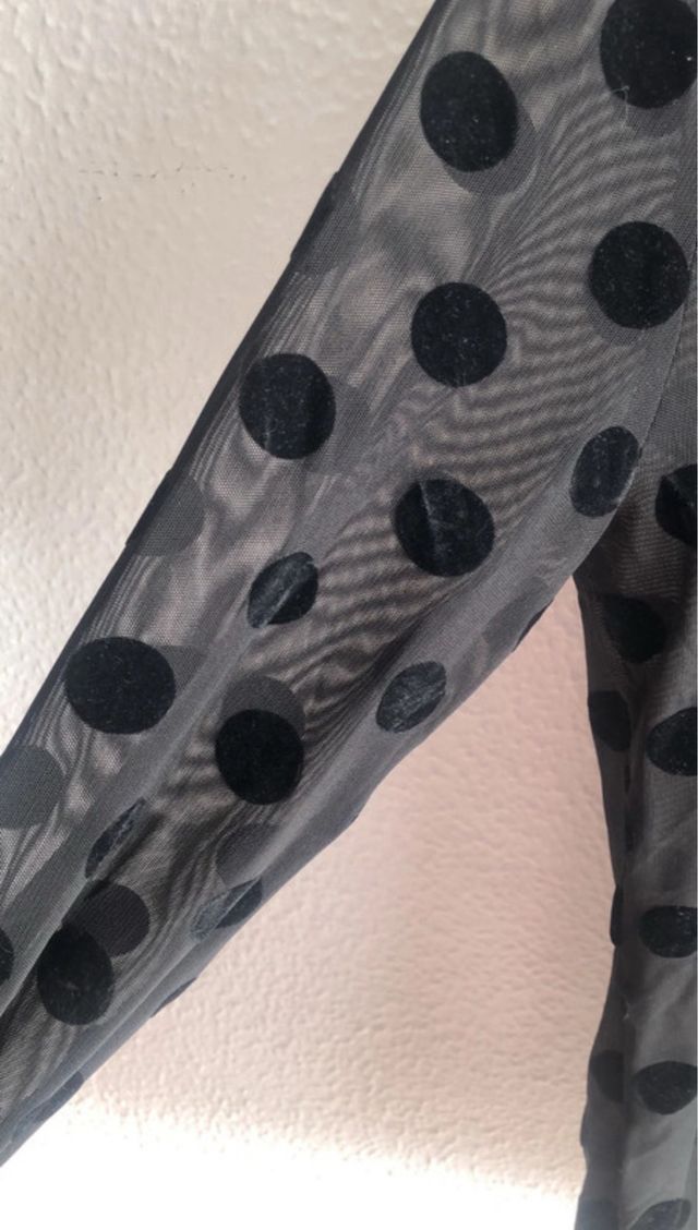 Camiseta tull lunares negra