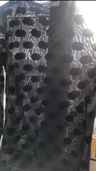 Camiseta tull lunares negra