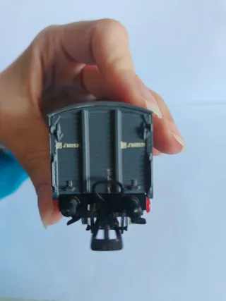 Carrozza bestiame Electrotren HO per modellini di treni