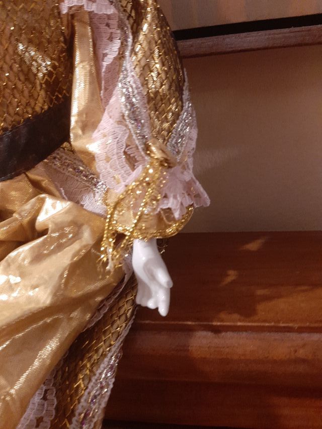 Muñeco Pierrot Arlequín Dorado