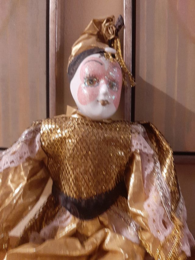 Muñeco Pierrot Arlequín Dorado