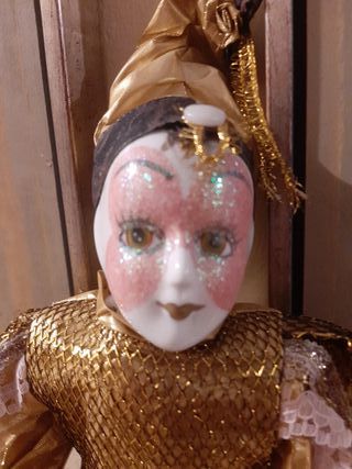 Muñeco Pierrot Arlequín Dorado