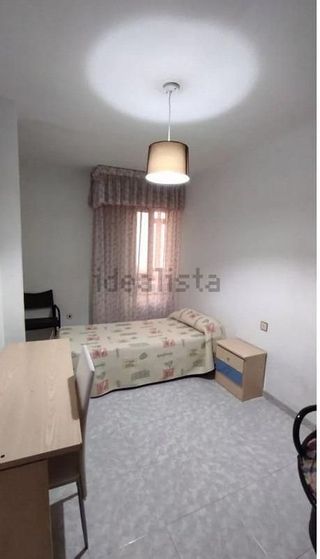 Piso en alquiler en Ciudad Jardín - Tagarete - El Zapillo en Almería