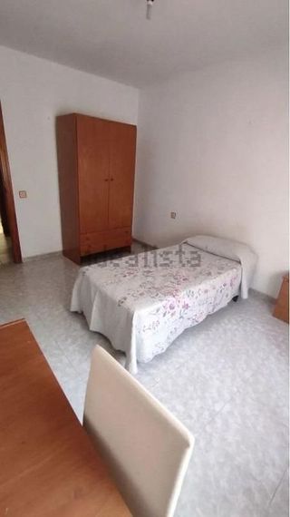 Piso en alquiler en Ciudad Jardín - Tagarete - El Zapillo en Almería