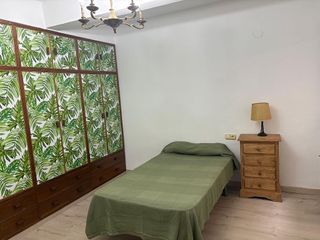 Piso en alquiler en Centro - Sagrario en Granada