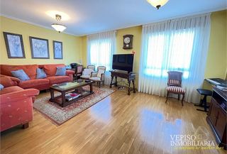 Casa adosada en venta en Briviesca