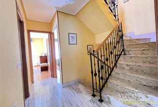 Casa adosada en venta en Briviesca