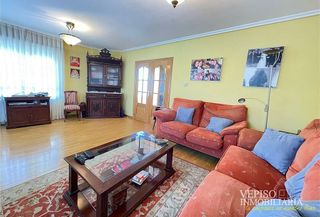 Casa adosada en venta en Briviesca