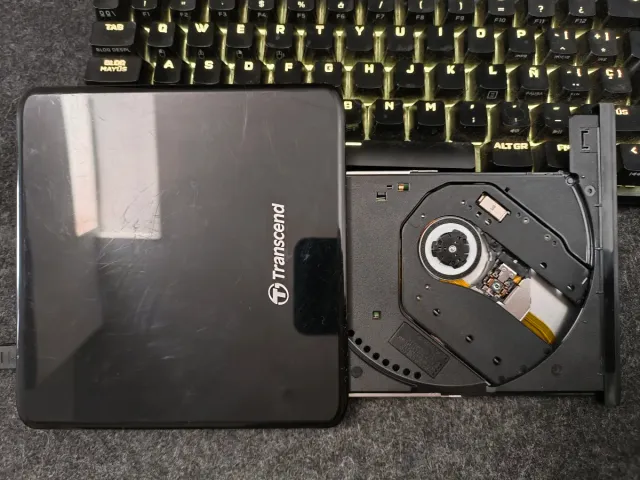 Lector Grabador DVD Portátil.